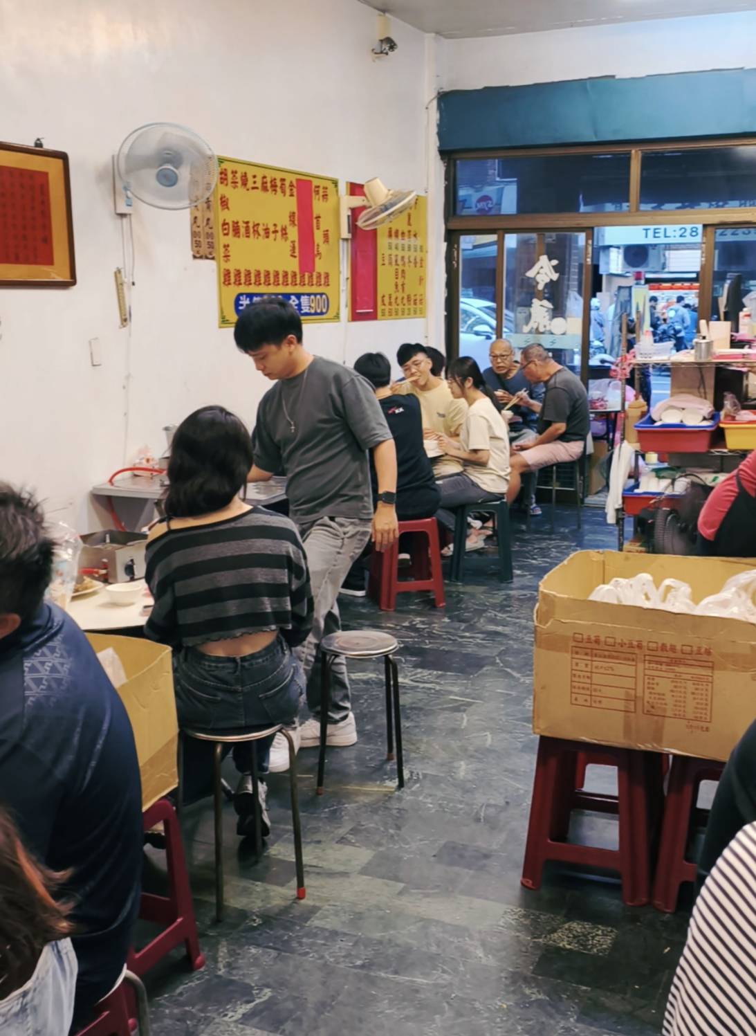 [台南]馨味胡椒白菜雞-一年只賣3個月台南胡椒白菜雞!每天外帶塞爆、內用一位難求 @美食好芃友（芃芃）