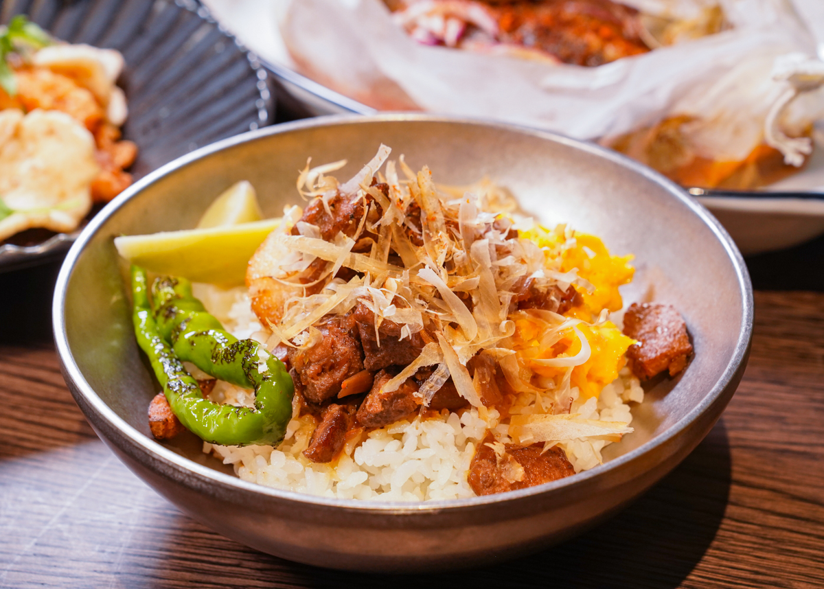 [高雄]Cococina Bistro-鹽埕新樂街文青老屋海味餐酒館!超乎想像美味海鮮餐~ @美食好芃友（芃芃）