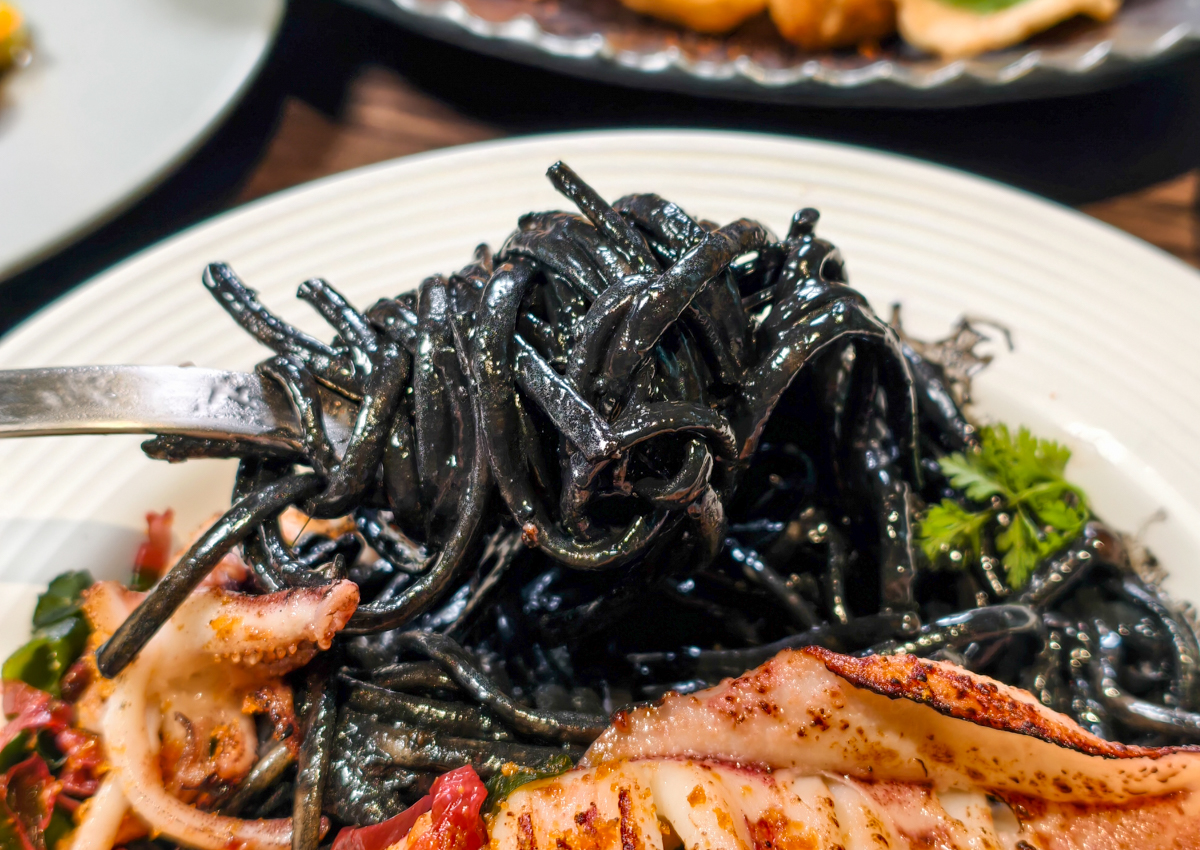 [高雄]Cococina Bistro-鹽埕新樂街文青老屋海味餐酒館!超乎想像美味海鮮餐~ @美食好芃友（芃芃）