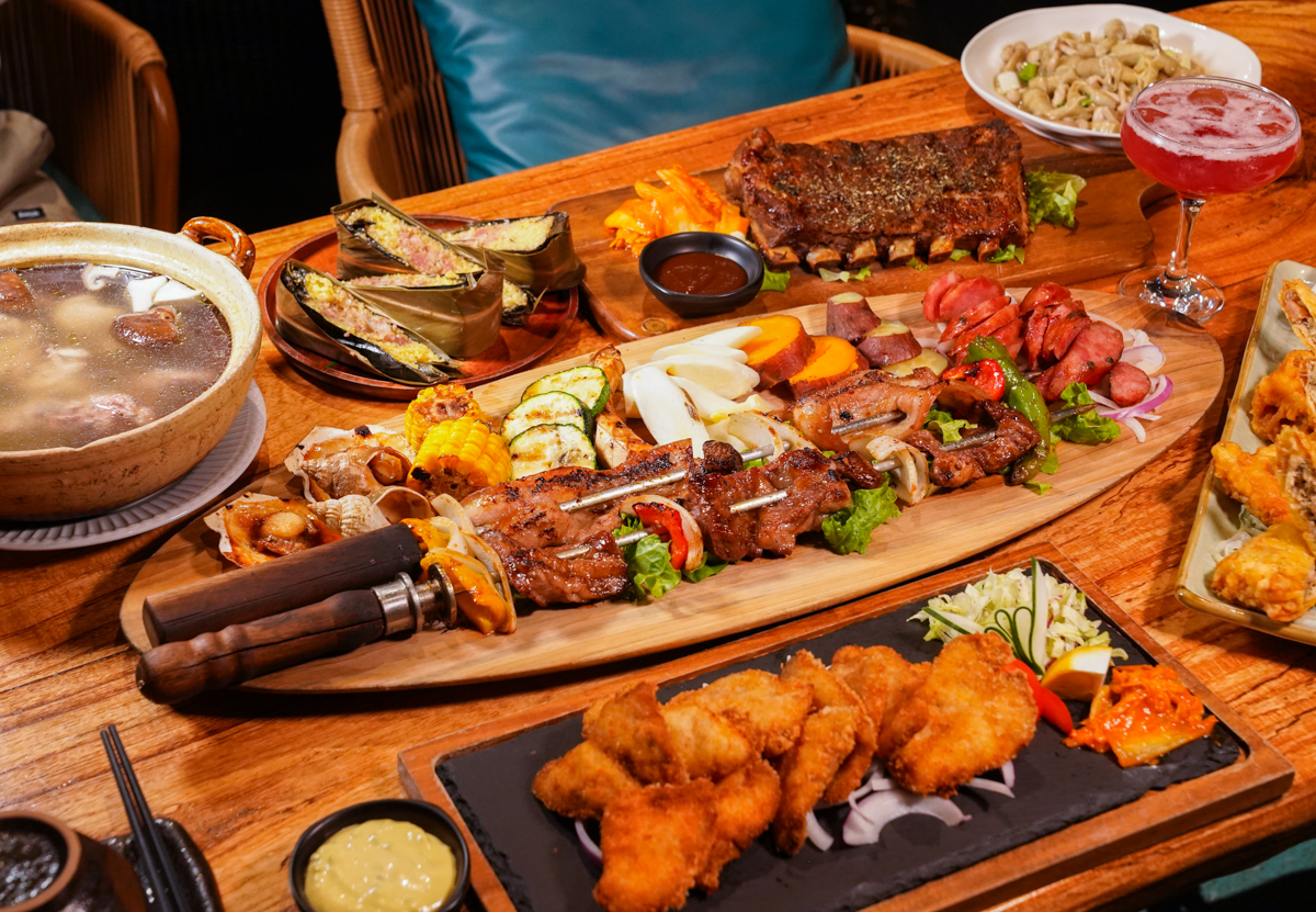 受保護的內容: [高雄]打鹿岸原住民人文主題餐廳高流店－高雄流行音樂中心鯨魚堤岸隱藏版原住民餐廳！驚人份量烤肉盤、好吃小米阿拜 @美食好芃友（芃芃）