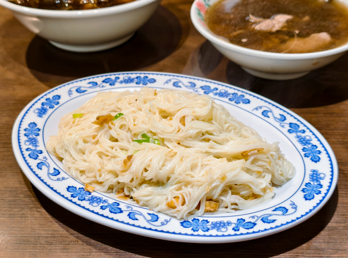 [高雄]德昌羊肉-最老岡山羊肉店!超嫩烤羊排賣到限購會不會太誇張~ @美食好芃友（芃芃）