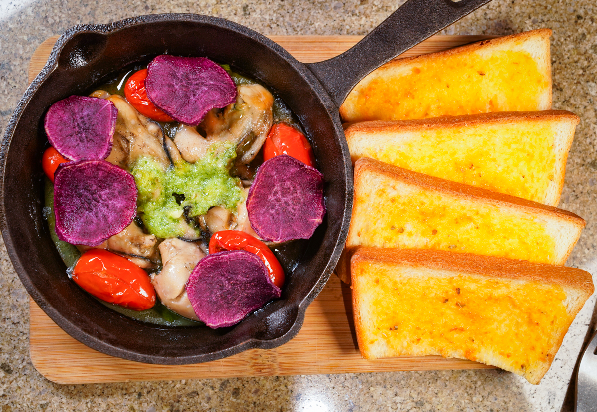 [高雄]柒壹喫堂x鹽海小餐館－鹽埕聚餐秘境!高雄最多好吃下酒菜的小餐館 @美食好芃友（芃芃）