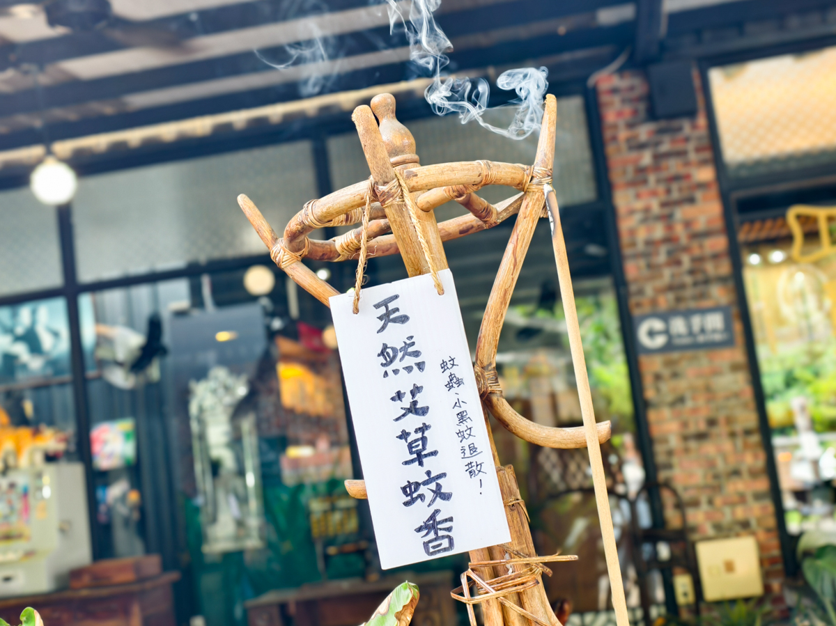 [高雄]霖園土雞城-在地人推薦好吃高雄土雞城!超美綠庭園與文青空間~必吃烏骨鹽焗雞、炸豆乳鰻、 五香鹹芋絲 @美食好芃友（芃芃）