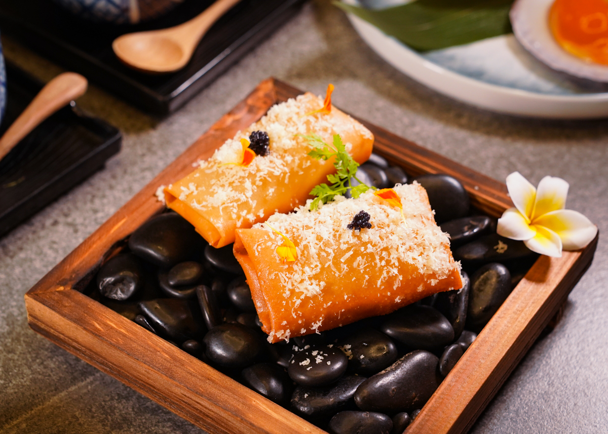 [高雄燒肉推薦]明燒肉文自旗艦店-海鮮控和牛控都來!超有儀式感高雄燒肉無菜單!最扯的雙人帝王蟹燒肉套餐 @美食好芃友（芃芃）