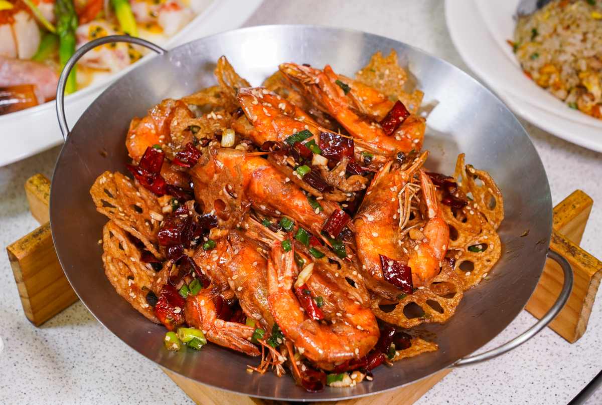 [仁武]百味饕客熱炒-仁雄路隱藏版仁武熱炒、私房川菜! 必吃沙茶螃蟹、重慶烤魚、乾鍋海蝦 @美食好芃友（芃芃）