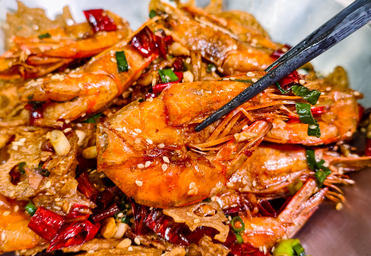 [仁武]百味饕客熱炒-仁雄路隱藏版仁武熱炒、私房川菜! 必吃沙茶螃蟹、重慶烤魚、乾鍋海蝦 @美食好芃友（芃芃）