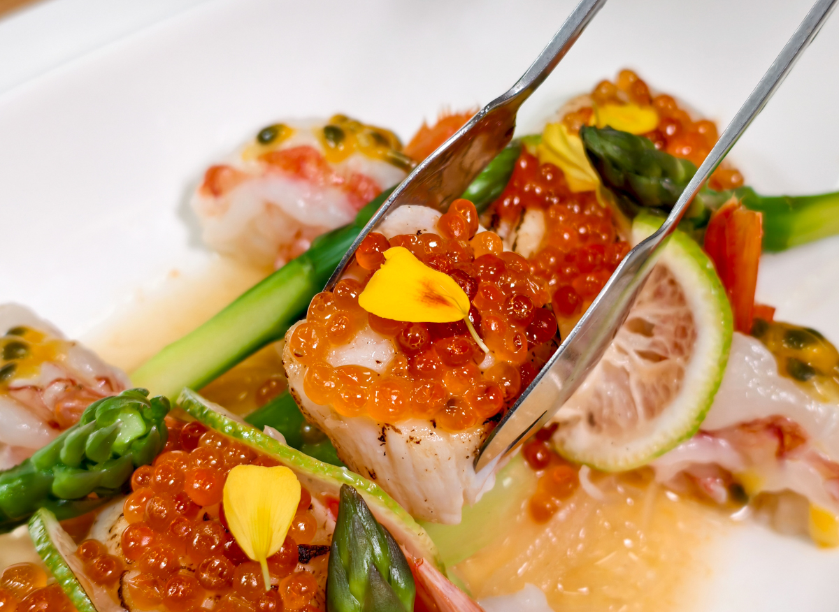 [仁武]百味饕客熱炒-仁雄路隱藏版仁武熱炒、私房川菜! 必吃沙茶螃蟹、重慶烤魚、乾鍋海蝦 @美食好芃友（芃芃）