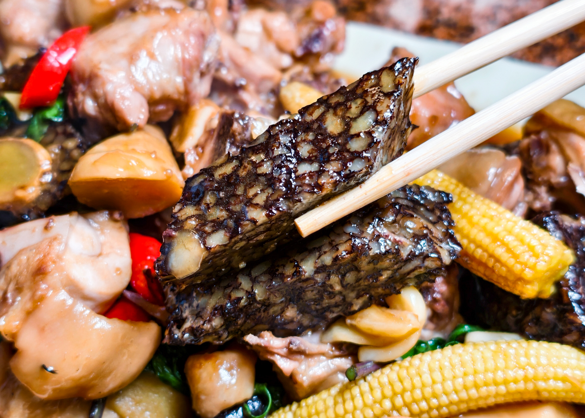 [台南]馨味胡椒白菜雞-一年只賣3個月台南胡椒白菜雞!每天外帶塞爆、內用一位難求 @美食好芃友（芃芃）