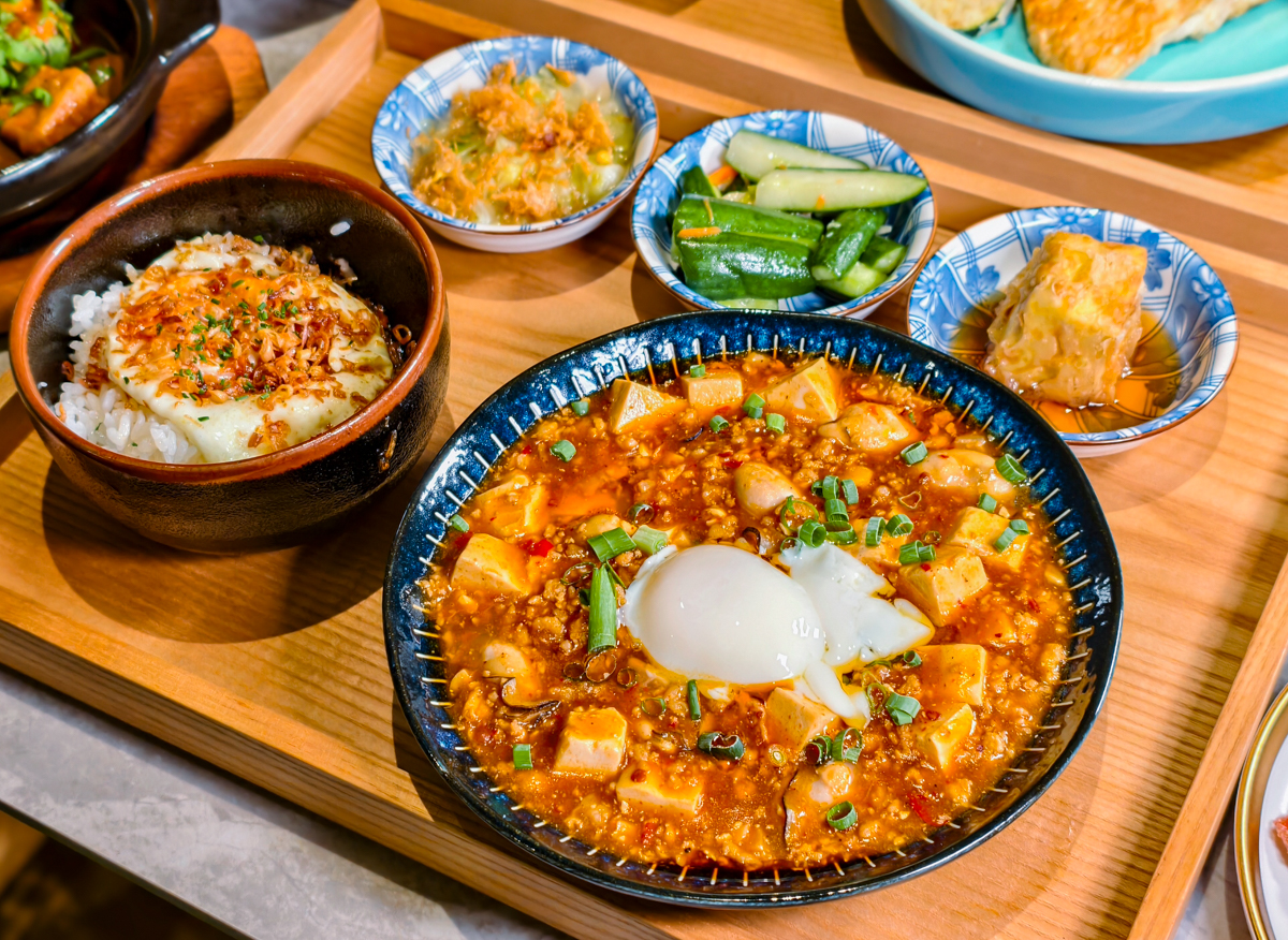 [高雄]心悅食茶-連平日都客滿!高雄文山特區人氣台菜料理 x質感裝潢茶館! @美食好芃友（芃芃）