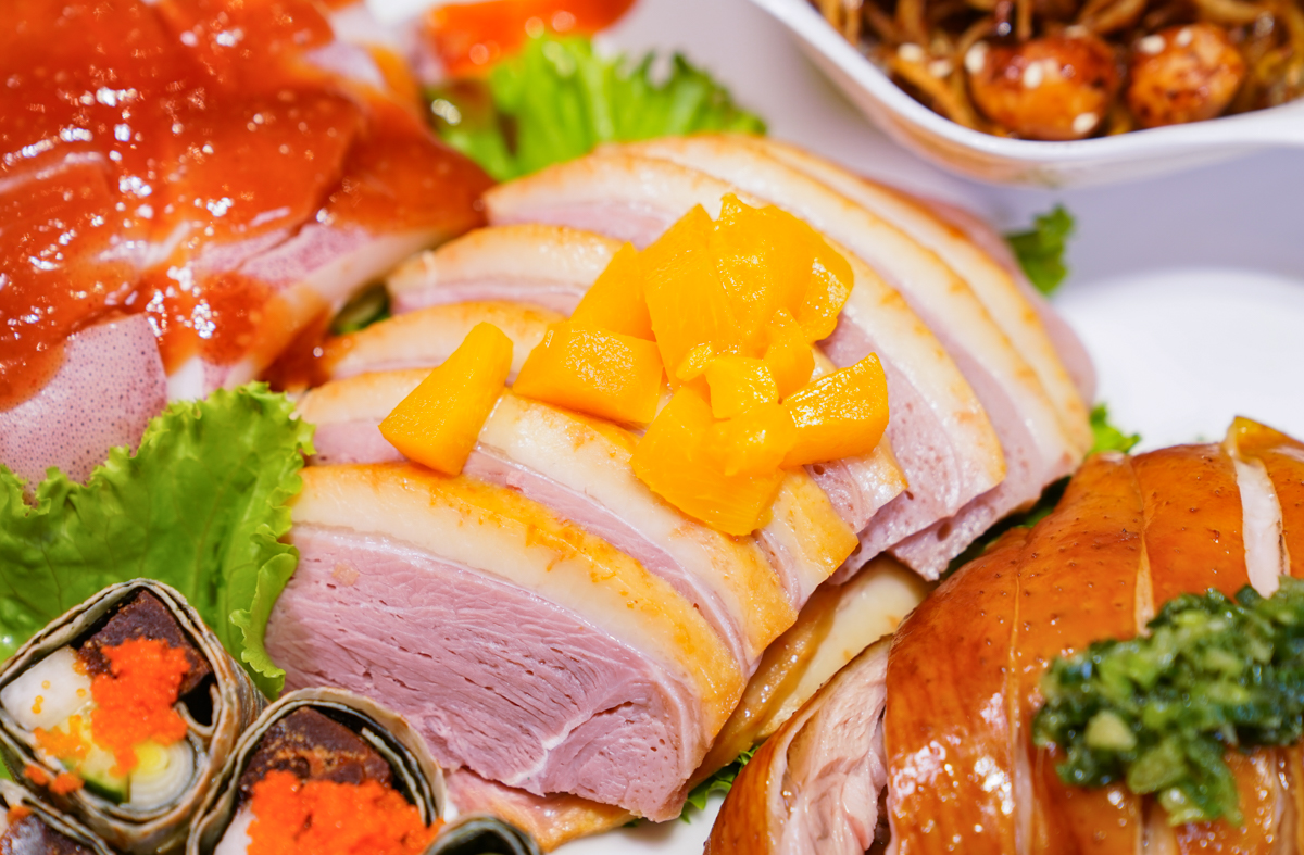 [高雄]晶綺盛宴2026外帶年菜-最划算高雄星級飯店愛外帶年菜!親民價格頂級澎湃菜色! @美食好芃友（芃芃）