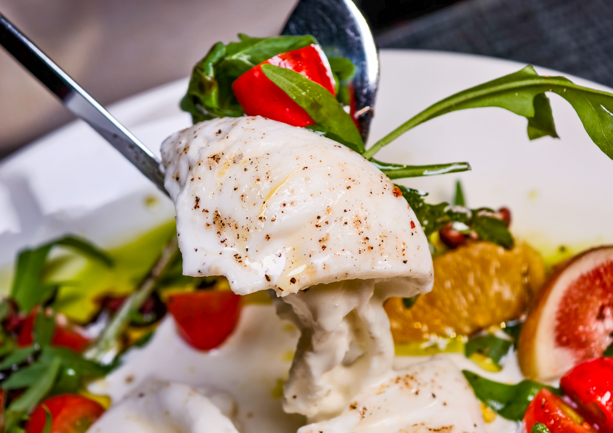 [高雄]LA ONE Pizza-超有歐洲氛圍義式窯烤高雄披薩店!一吃愛上豹紋披薩~ @美食好芃友（芃芃）