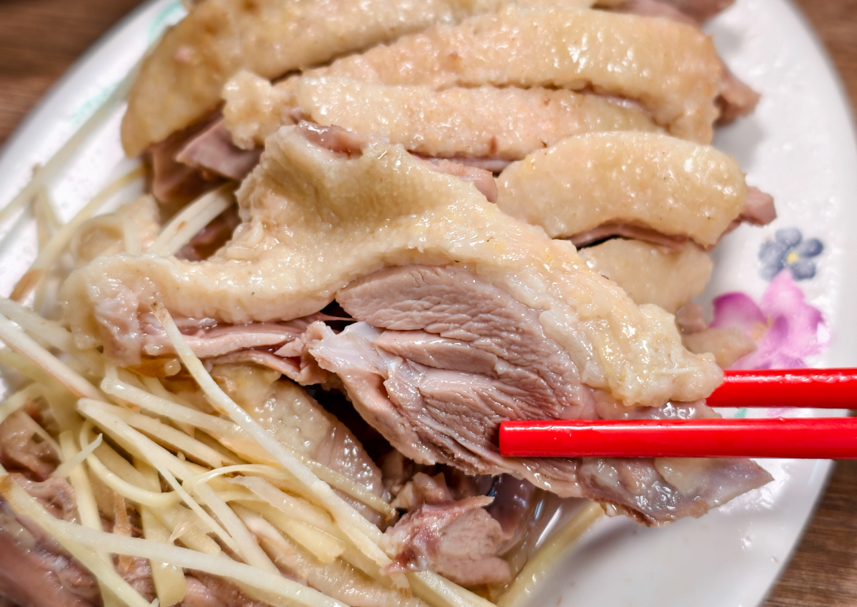 [高雄]梅州當歸鴨-在地20年高雄鴨肉老店!神級鴨片飯、超厲害當歸鴨 @美食好芃友（芃芃）