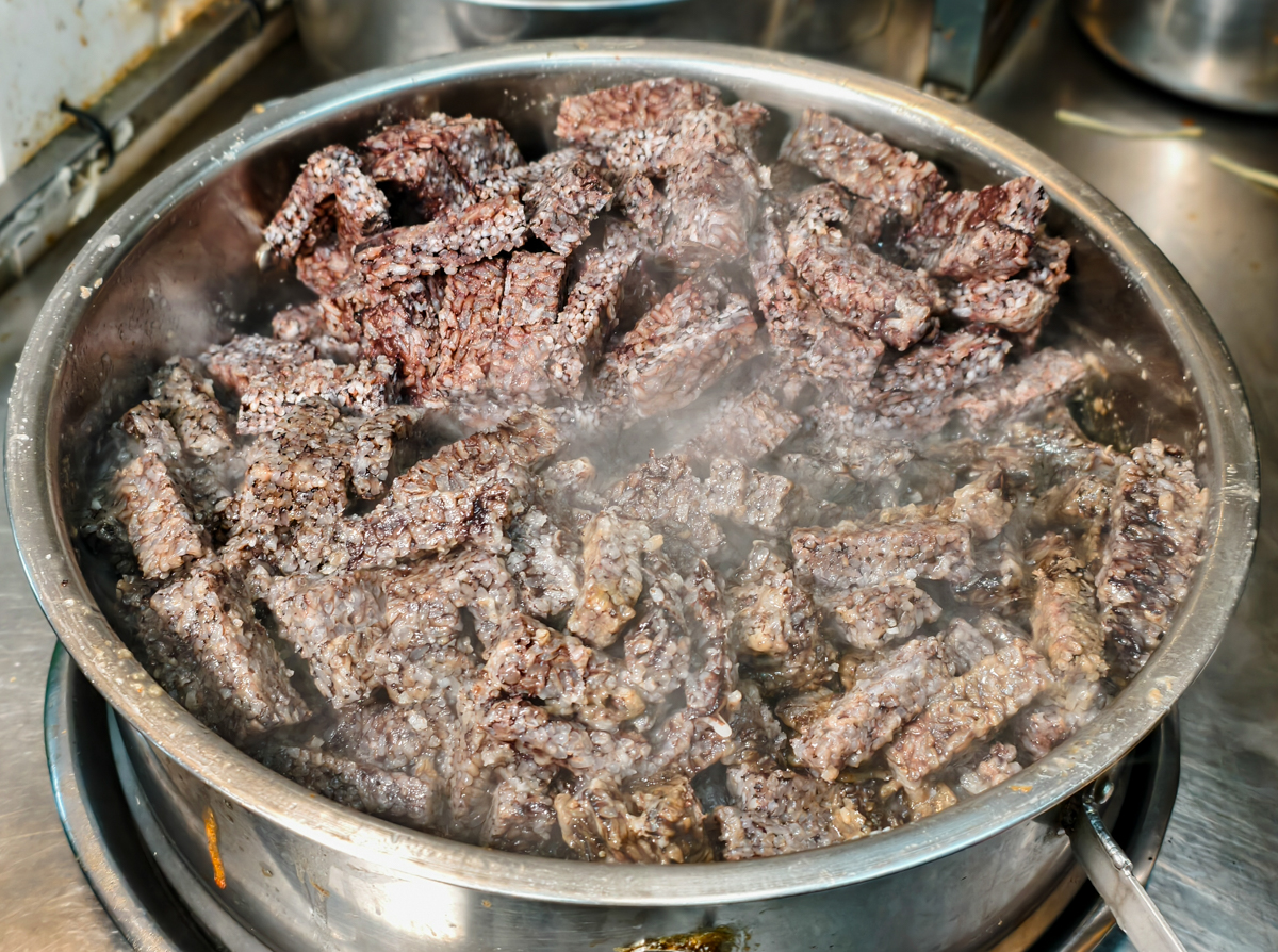 [高雄]梅州當歸鴨-在地20年高雄鴨肉老店!神級鴨片飯、超厲害當歸鴨 @美食好芃友（芃芃）