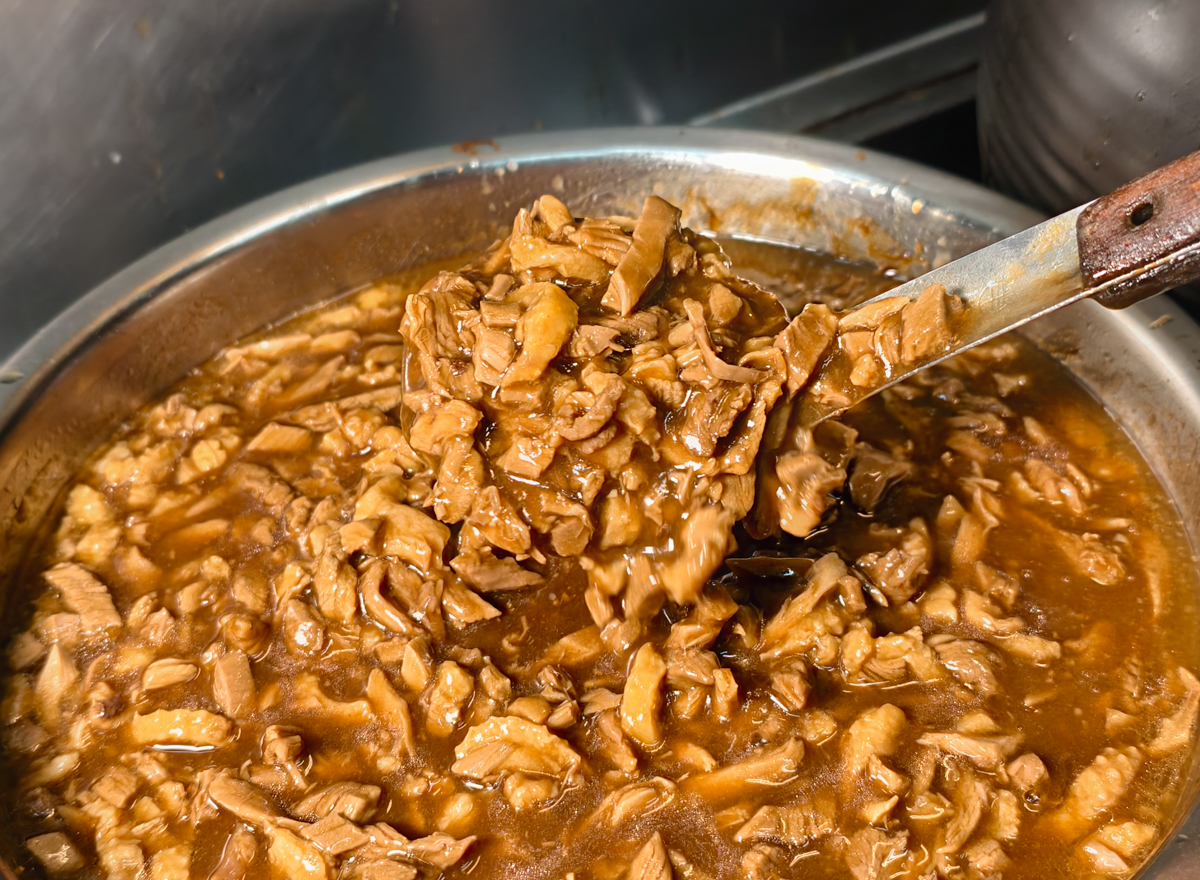 [高雄]梅州當歸鴨-在地20年高雄鴨肉老店!神級鴨片飯、超厲害當歸鴨 @美食好芃友（芃芃）