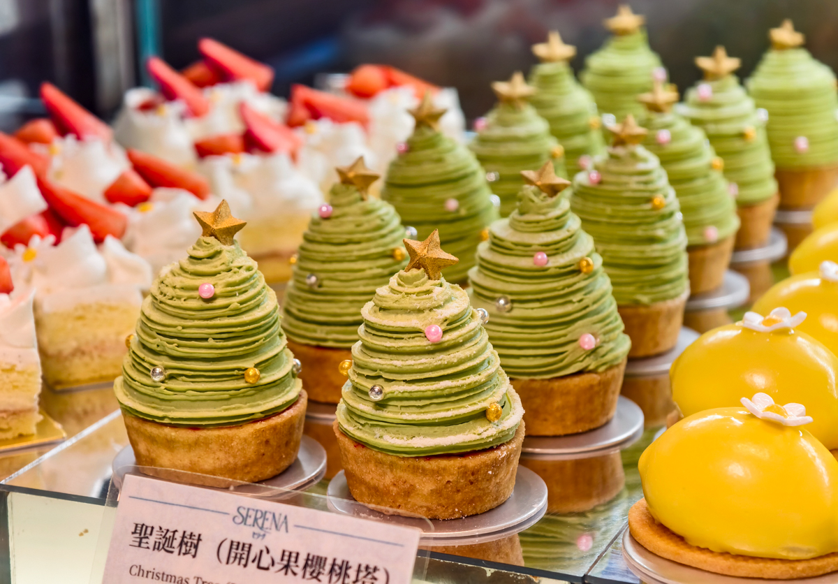 [高雄]高雄日航SERENA全日餐廳-高雄自助餐秋冬吃蟹第一選擇!有爆蛋紅蟳的螃蟹山! @美食好芃友（芃芃）