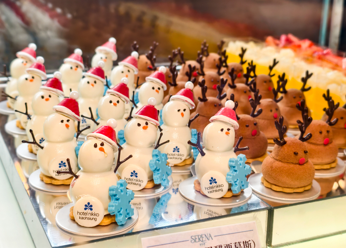 [高雄]高雄日航SERENA全日餐廳-高雄自助餐秋冬吃蟹第一選擇!有爆蛋紅蟳的螃蟹山! @美食好芃友（芃芃）