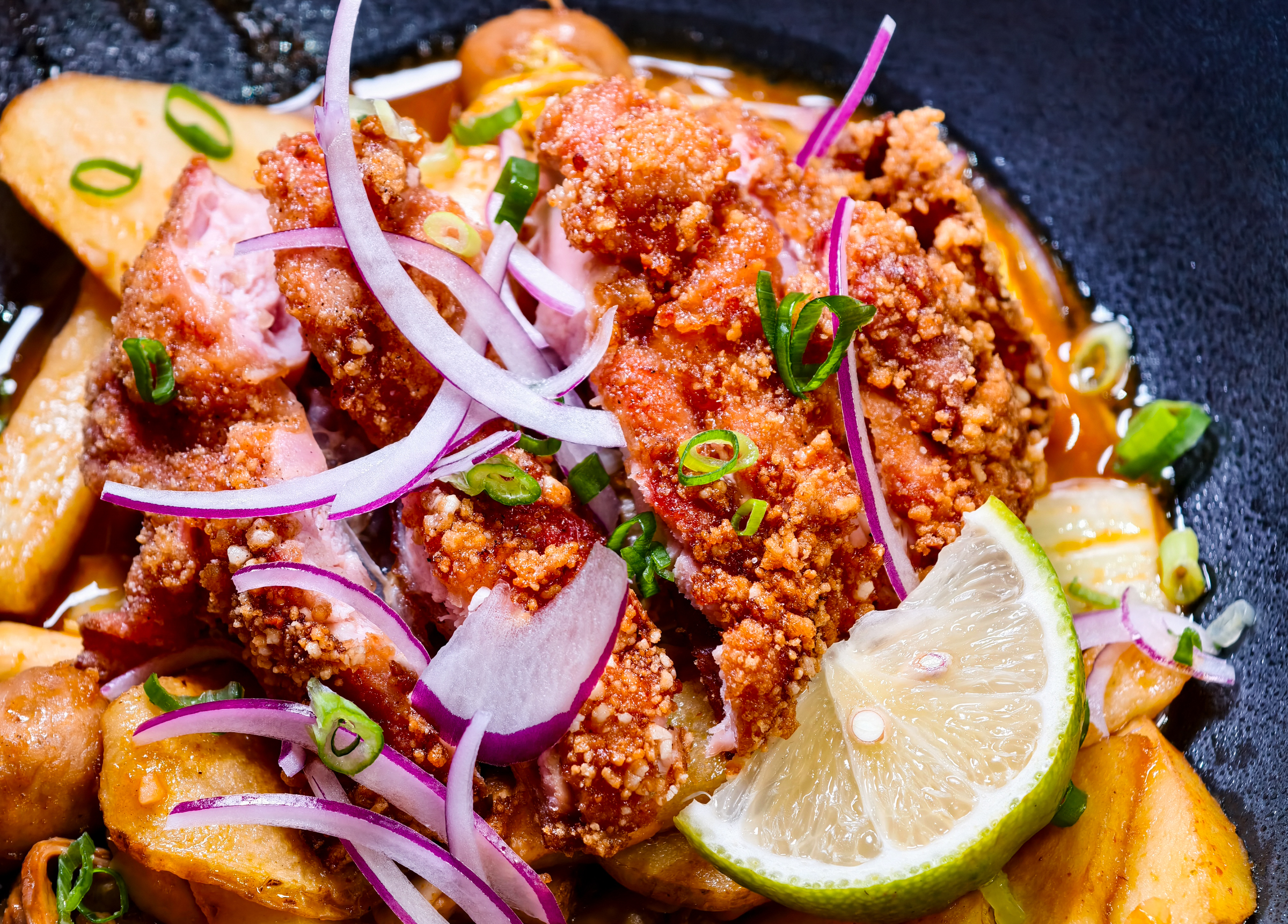 [高雄]燃燃極燒乾鍋-高雄三民區人氣美食晚餐宵夜! 乾鍋有整片雞排和炸魷魚~還可以內用超素西 @美食好芃友（芃芃）