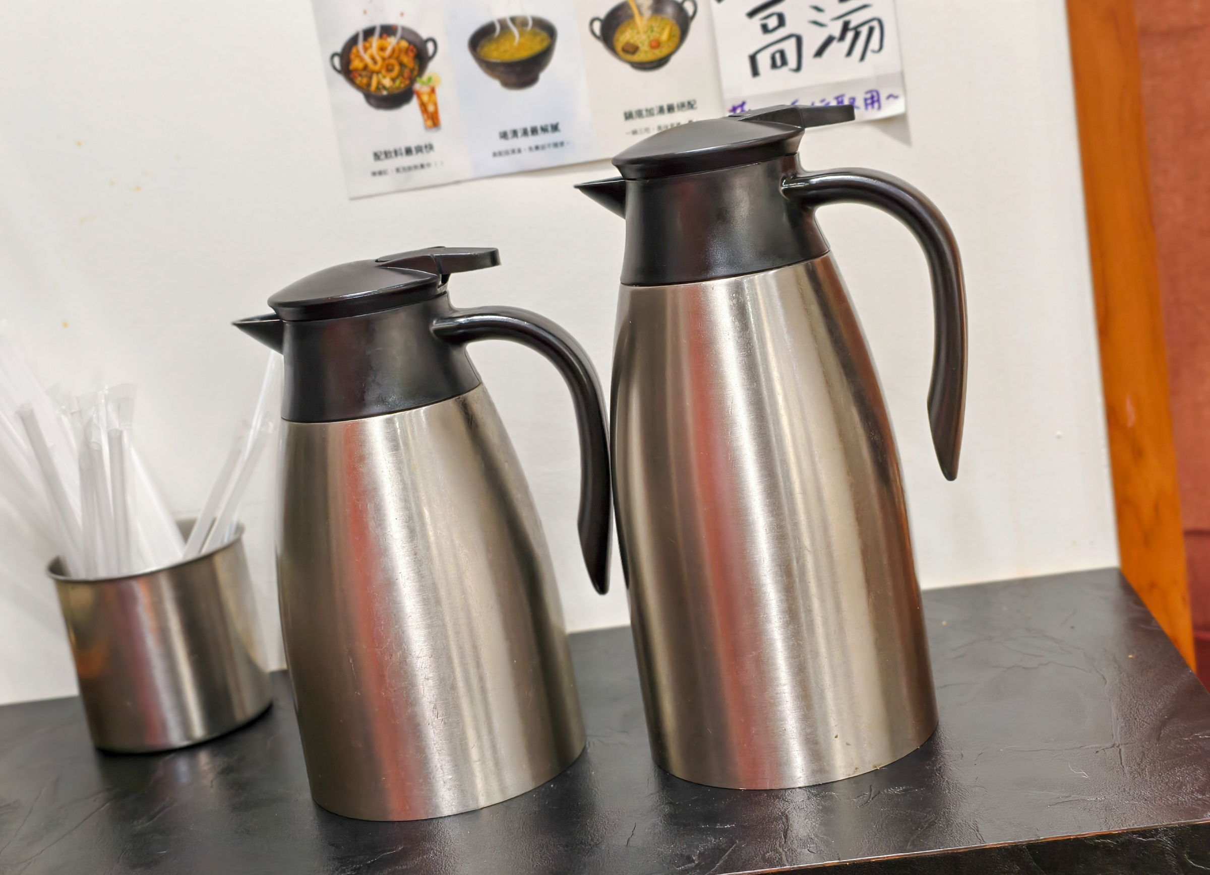 [高雄]燃燃極燒乾鍋-高雄三民區人氣美食晚餐宵夜! 乾鍋有整片雞排和炸魷魚~還可以內用超素西 @美食好芃友（芃芃）