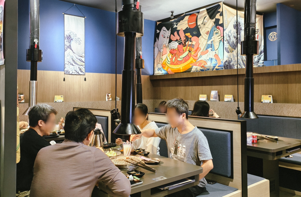 [高雄]伊氣燒肉-建工商圈超夯高雄燒肉!298元起超值特餐燒肉拼盤超划算~ @美食好芃友（芃芃）