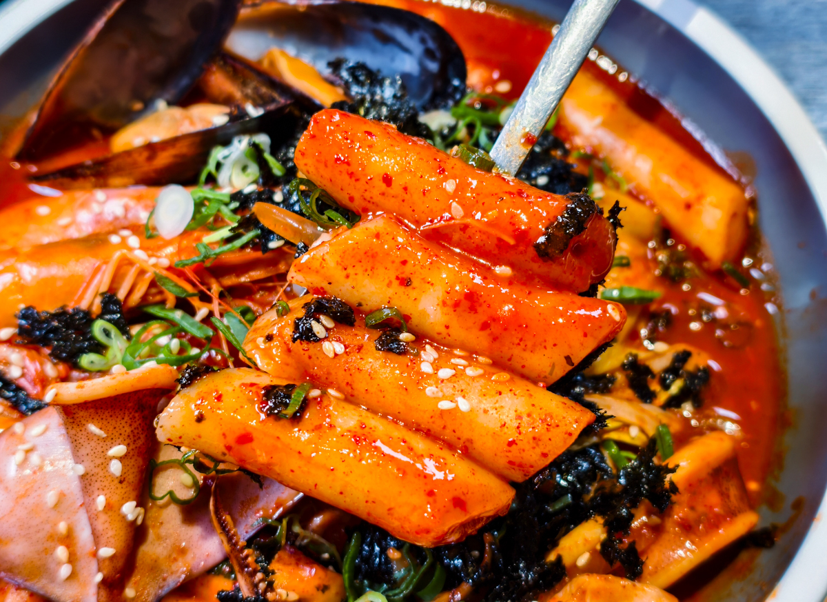 [高雄]玉豆腐-最划算高雄韓式豆腐煲!8樣小菜無限吃~商業午餐268元豆腐煲超划算! @美食好芃友（芃芃）