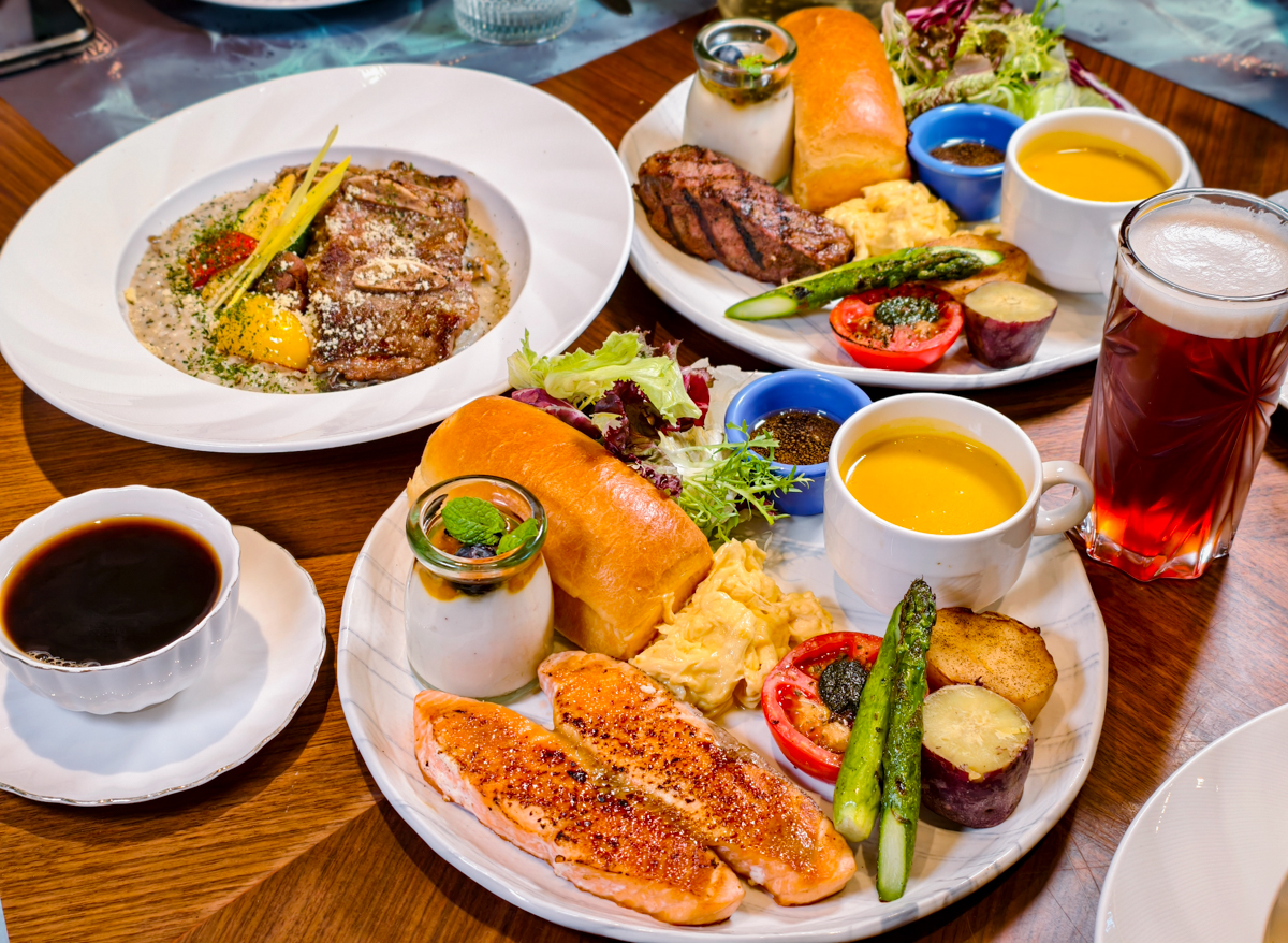 [高雄]高雄圓山秘境餐酒館-果嶺旁秘境高雄早午餐!人人都可來的湖景總統套房!! @美食好芃友（芃芃）