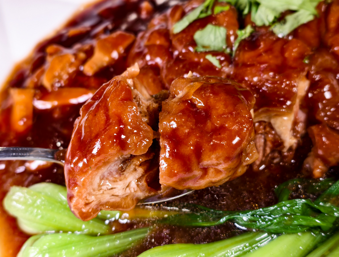 [高雄]潮台菜明誠店-高雄巨蛋商圈創意台菜餐廳!聚餐尾牙春酒熱門中餐廳 @美食好芃友（芃芃）