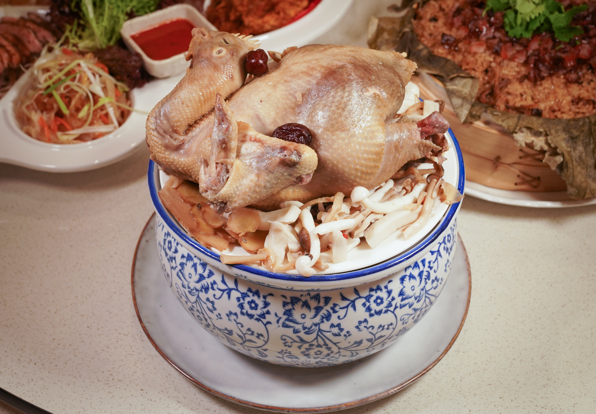 [高雄]潮台菜明誠店-高雄巨蛋商圈創意台菜餐廳!聚餐尾牙春酒熱門中餐廳 @美食好芃友（芃芃）