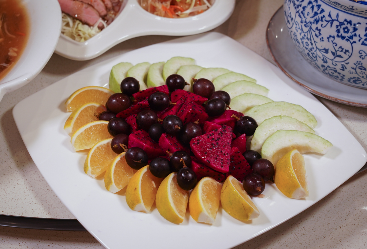 [高雄]潮台菜明誠店-高雄巨蛋商圈創意台菜餐廳!聚餐尾牙春酒熱門中餐廳 @美食好芃友（芃芃）