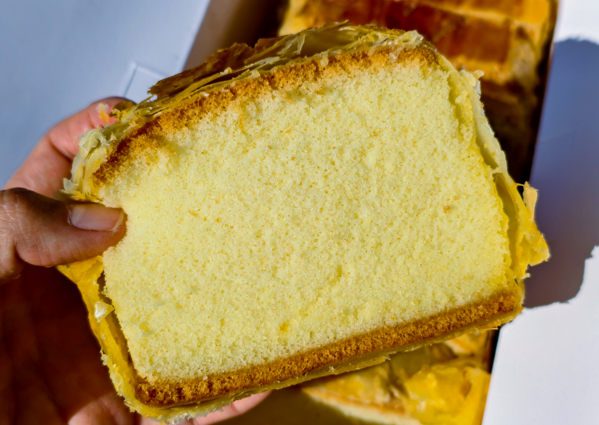 [台北]70年台北老店出爐秒殺「現烤起酥蛋糕」!超大一條只要$150!大黑松小倆口博愛門市限定 @美食好芃友（芃芃）