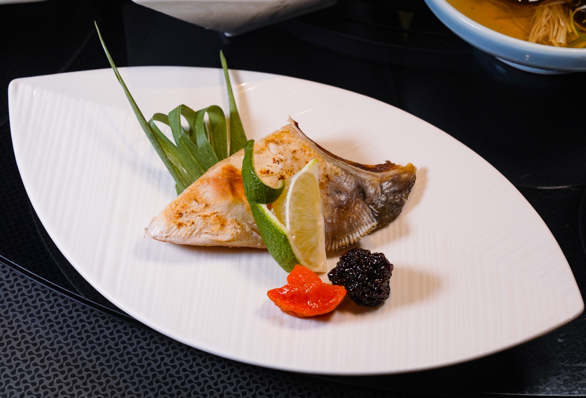 [高雄]宮圓日本料理-40年老字號高雄日本料理~日本人也超愛的隱藏版壽喜燒! @美食好芃友（芃芃）