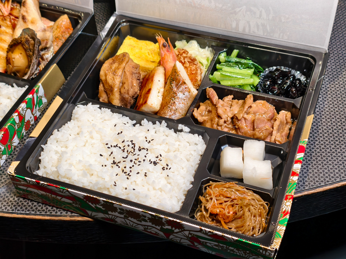 [高雄]宮圓日本料理-40年老字號高雄日本料理~日本人也超愛的隱藏版壽喜燒! @美食好芃友（芃芃）