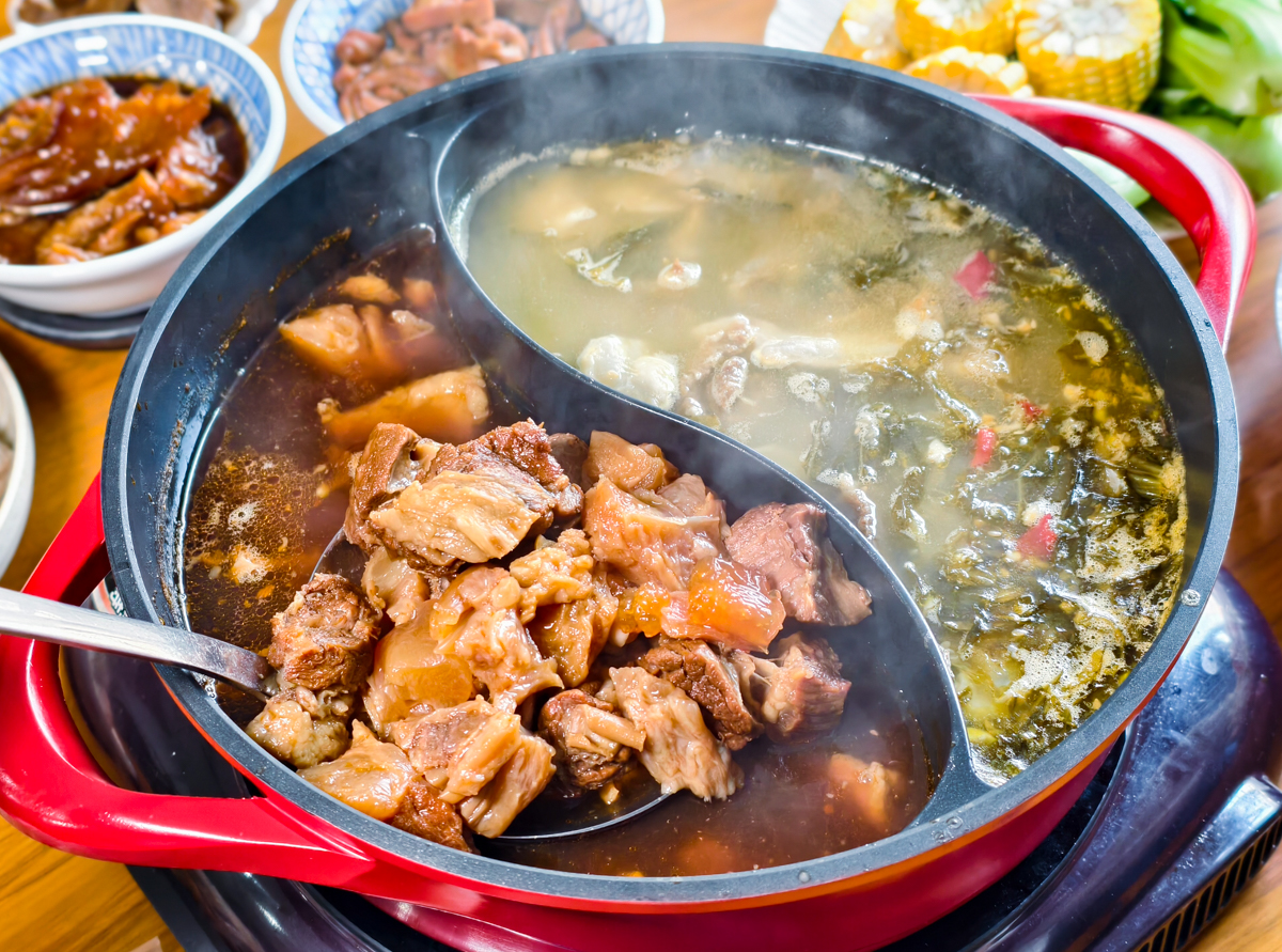 受保護的內容: 一鍋給足 600 克肉量：全國麗園「一斤肉牛肉爐」在家也能輕鬆享用飯店主廚手藝 @美食好芃友（芃芃）