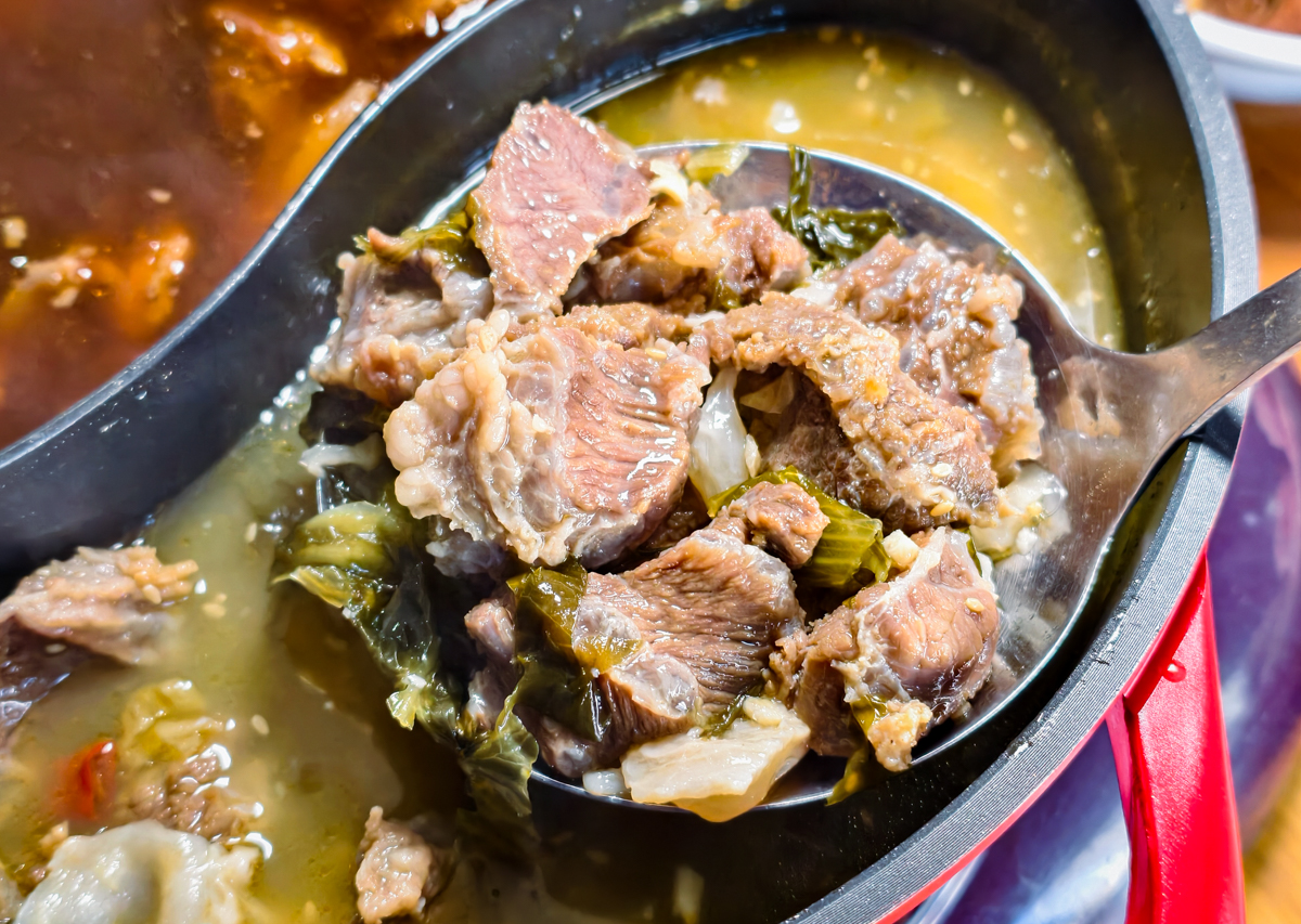 一鍋給足 600 克肉量：全國麗園「一斤肉牛肉爐」在家也能輕鬆享用飯店主廚手藝 @美食好芃友（芃芃）
