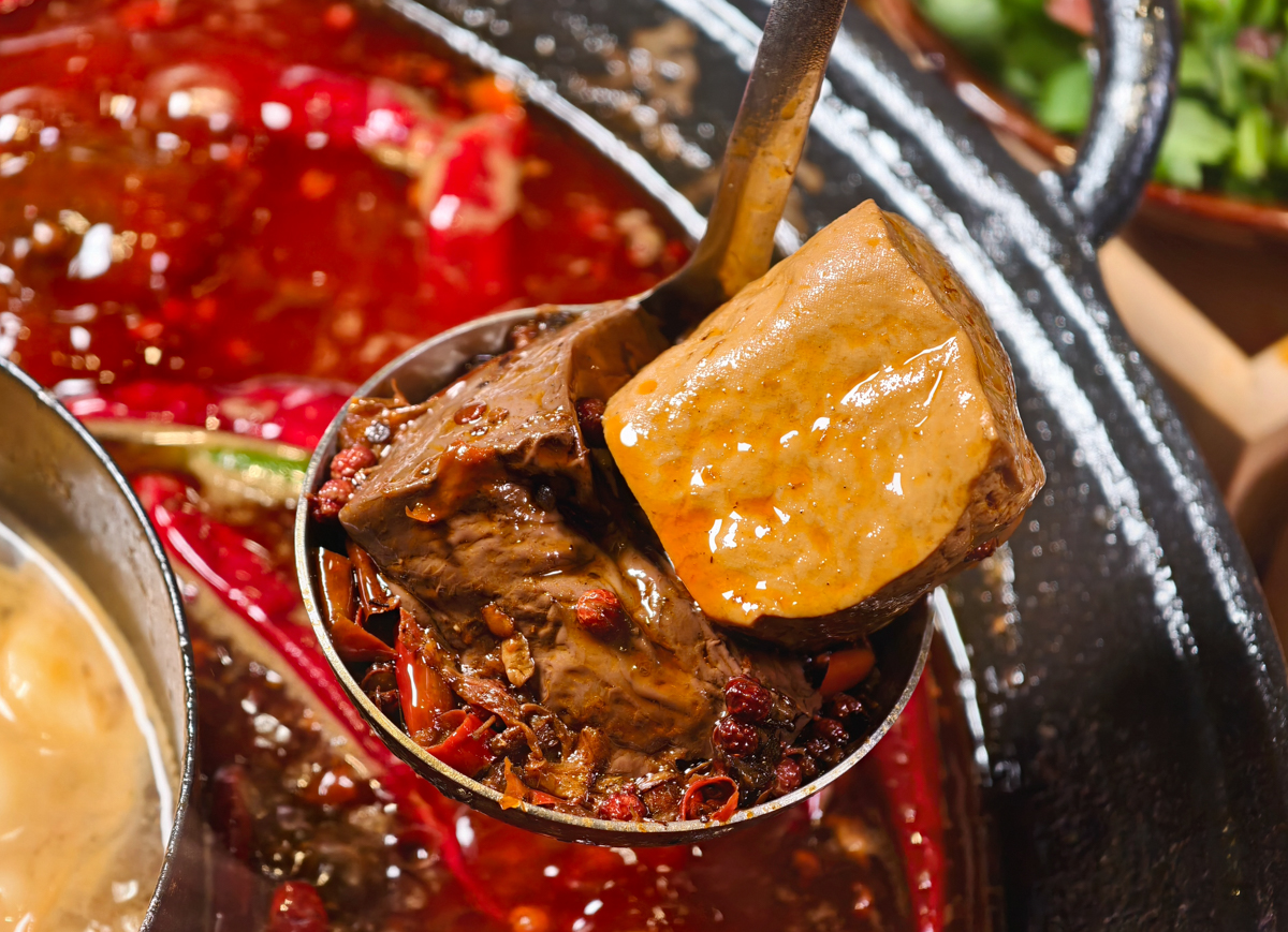 [高雄]叁庚半火鍋-最道地高雄重慶麻辣火鍋!晚餐吃到宵夜都有!老闆親炒麻辣底料 @美食好芃友（芃芃）