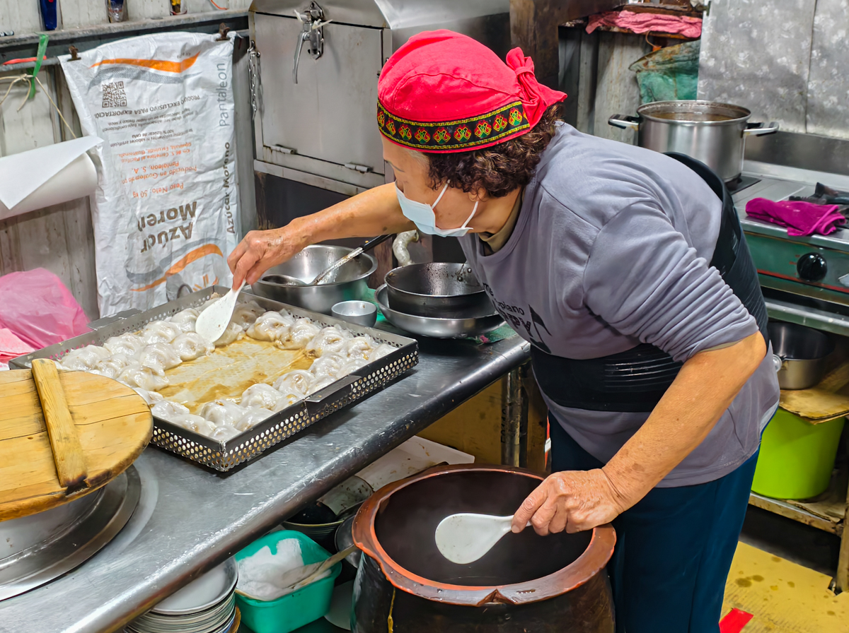 [高雄]三塊厝肉圓嫂-超獨特的滷肉圓!傳承四代80年高雄肉圓老店 @美食好芃友（芃芃）