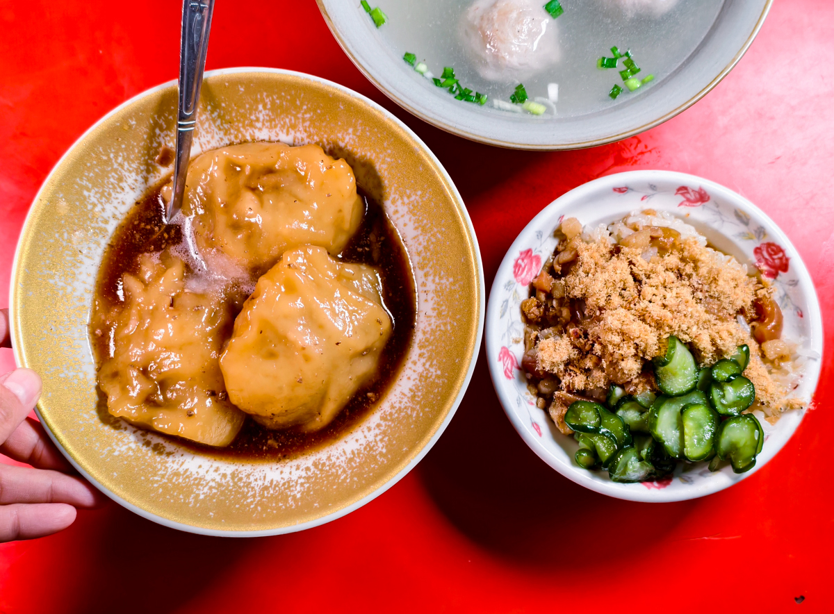 [高雄]三塊厝肉圓嫂-超獨特的滷肉圓!傳承四代80年高雄肉圓老店 @美食好芃友（芃芃）