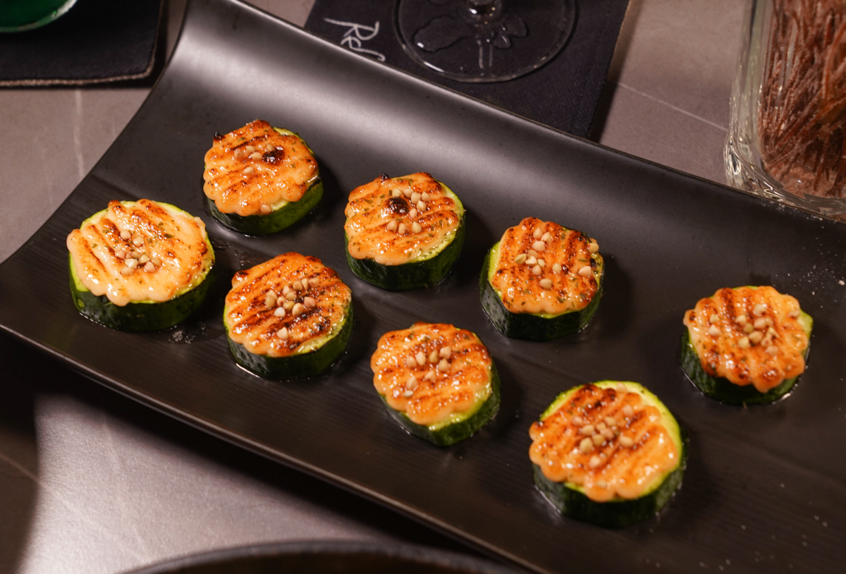 [高雄]拾光餐酒館-新堀江旁巷弄老宅氣氛餐酒館!高雄約會聚餐首選名單 @美食好芃友（芃芃）