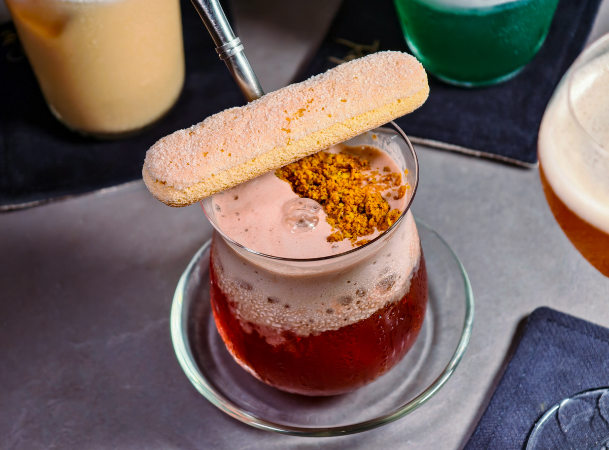 [高雄]拾光餐酒館-新堀江旁巷弄老宅氣氛餐酒館!高雄約會聚餐首選名單 @美食好芃友（芃芃）