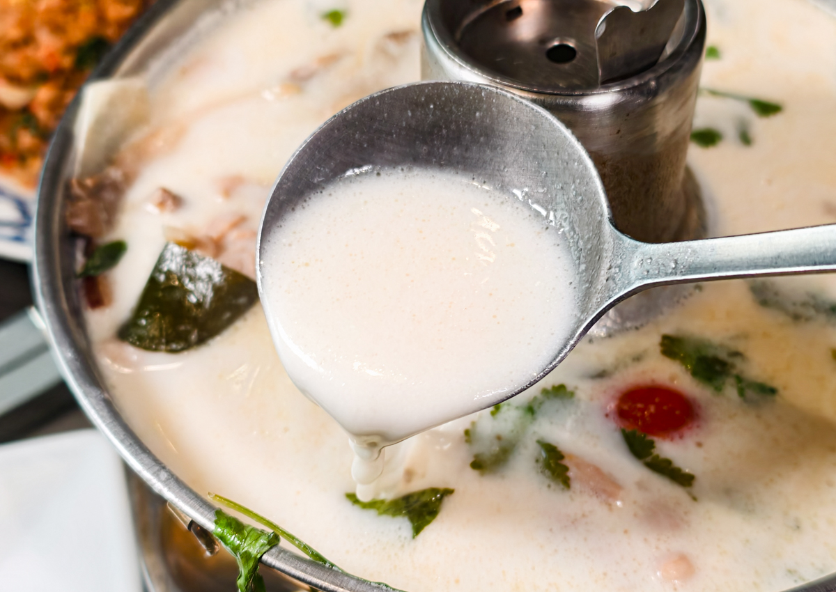 [高雄]夜泰美-凹子底站附近超強高雄泰式餐廳!香料層次豐富北泰口味~ @美食好芃友（芃芃）