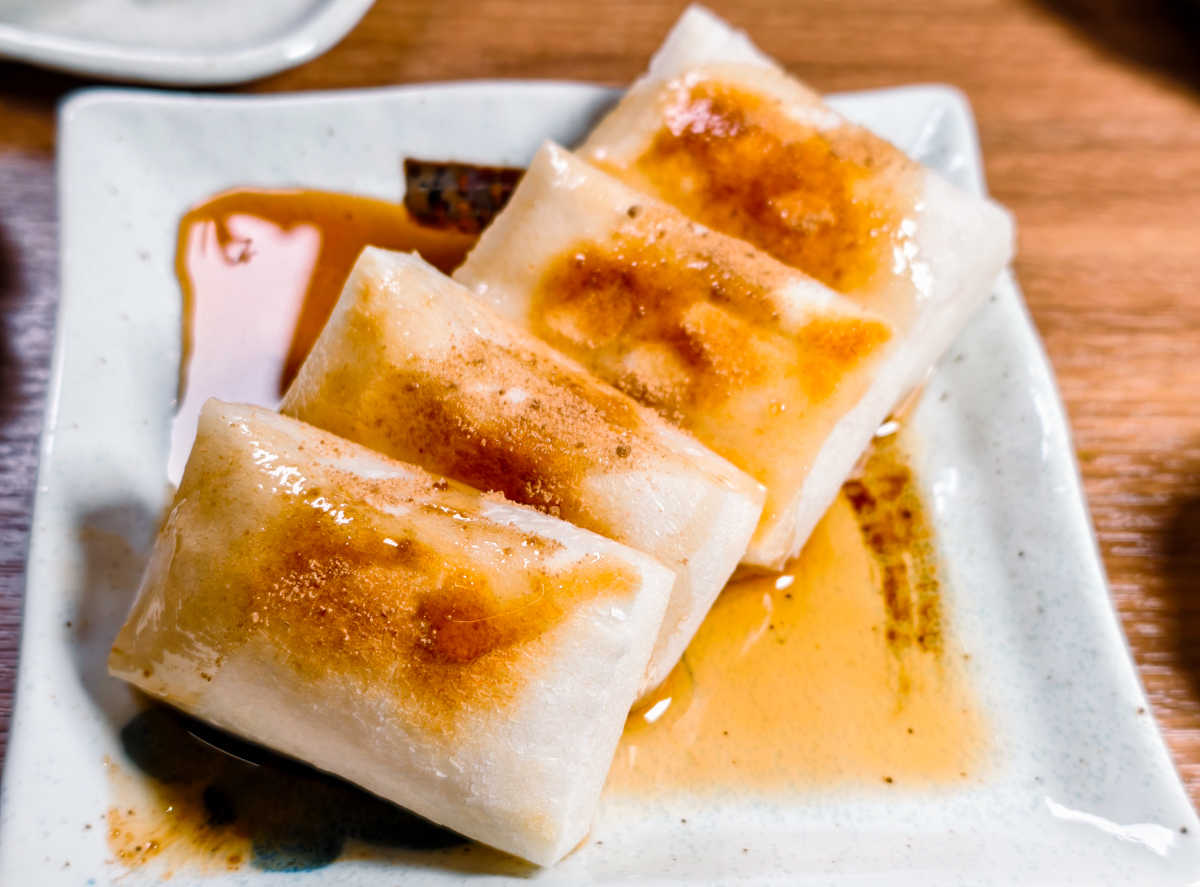 [高雄]炎上燒物製所-中央公園附近低調人氣高雄居酒屋!炭烤串燒超級香! @美食好芃友（芃芃）