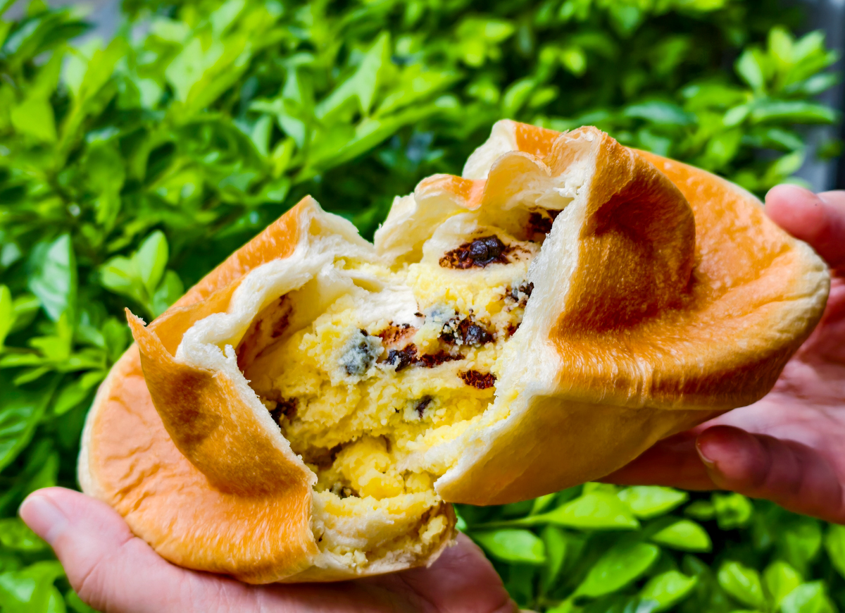 [高雄]新春拜拜送人超喜氣~LA ONE Bakery元寶麵包!每年只賣三個月~ @美食好芃友（芃芃）