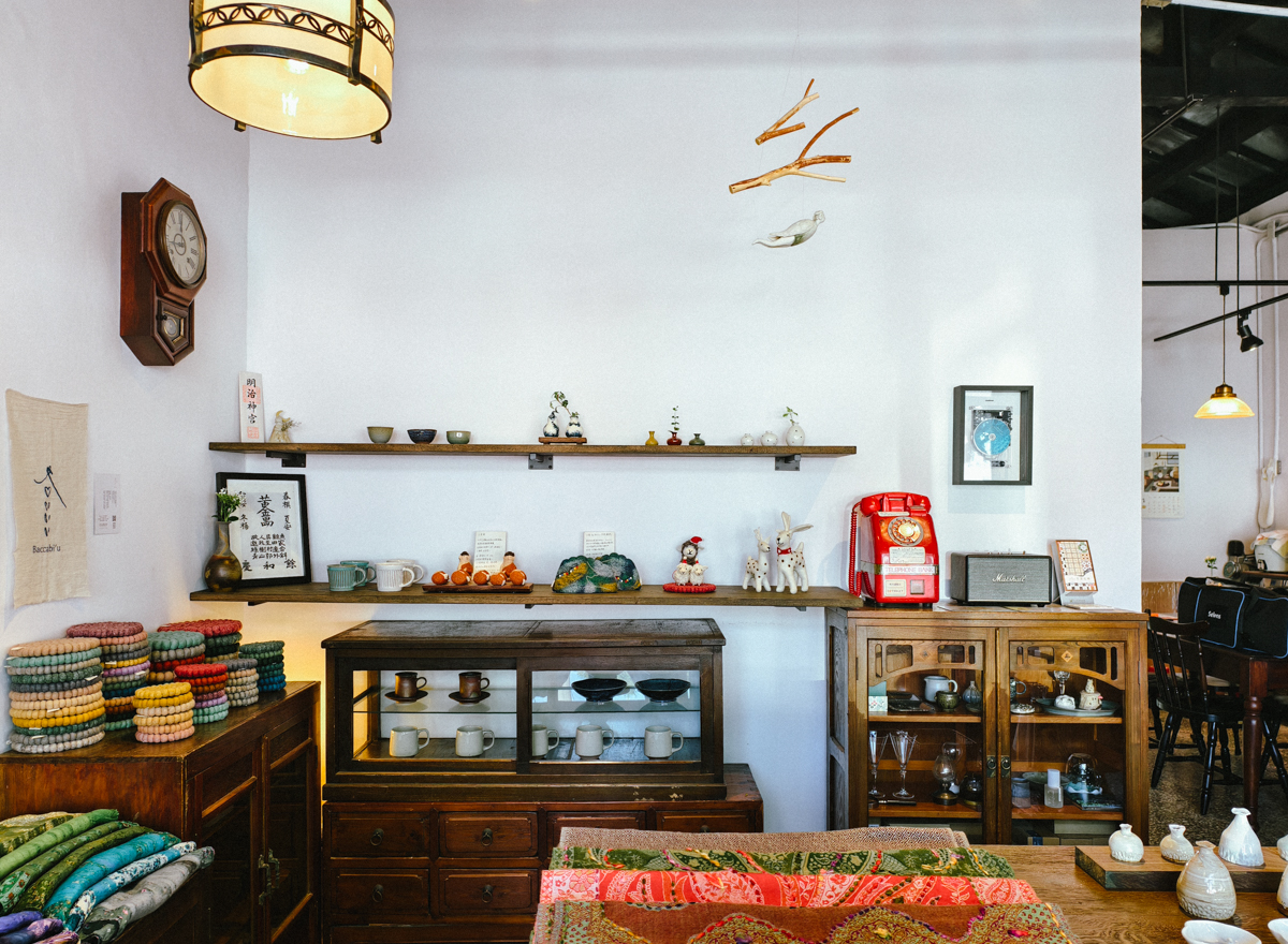 [高雄]植月選物｜喫茶｜影像-左營建業新村內靜謐選物咖啡店 @美食好芃友（芃芃）