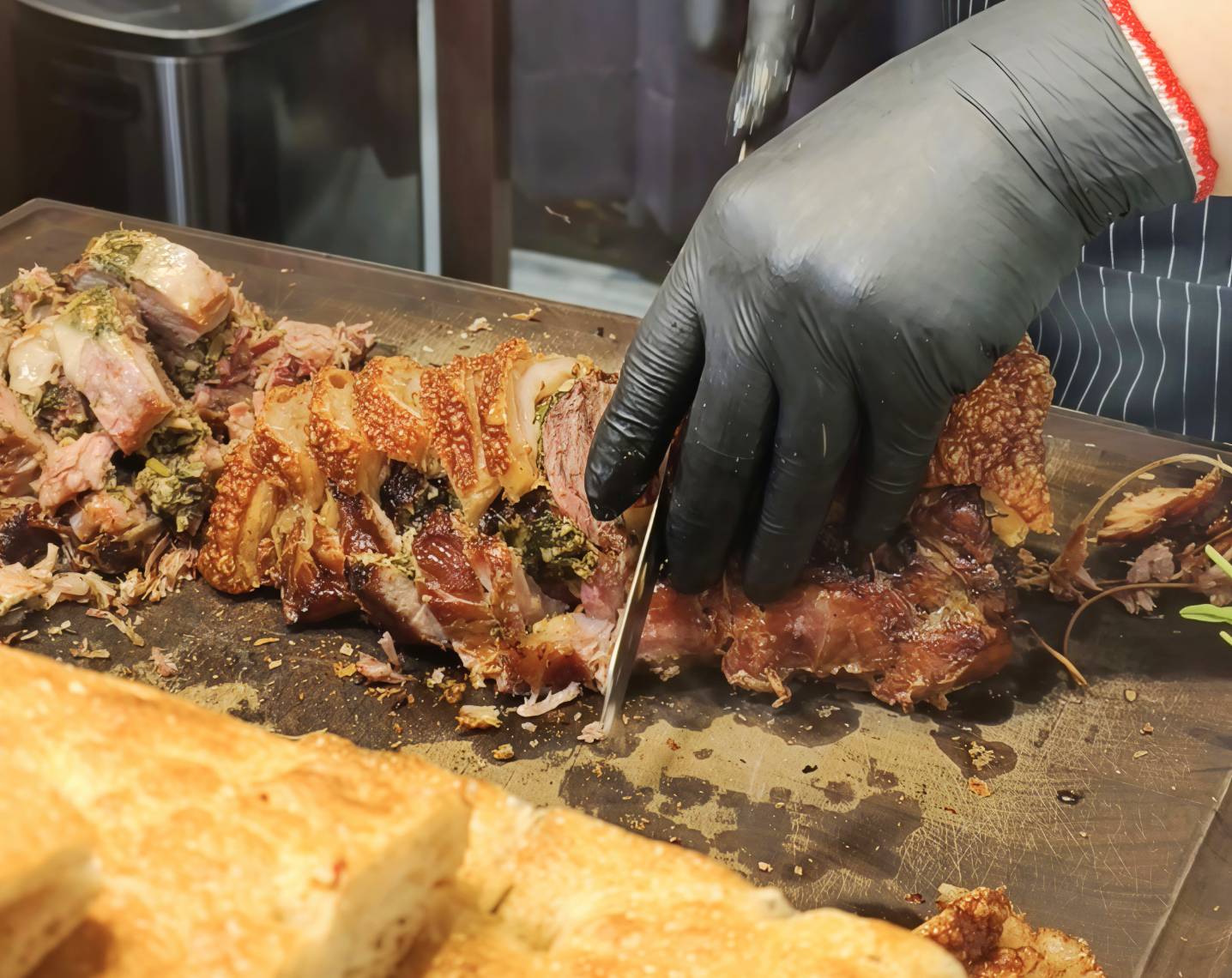 [高雄]TAGL Deli Porchetteria-每日排隊!義大利人也認證羅馬豬肉卷~難以想像的超脆皮 @美食好芃友（芃芃）