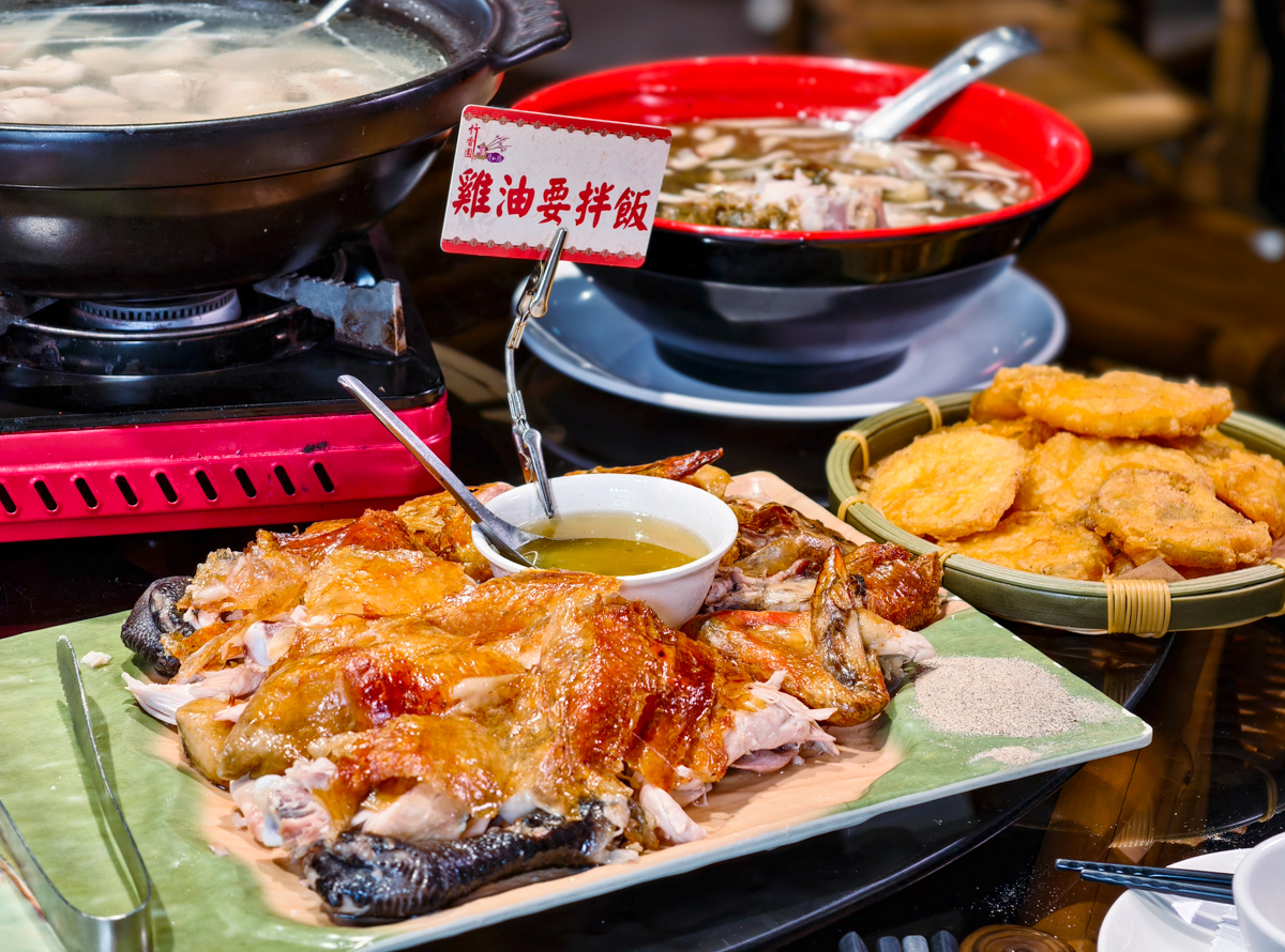 [南投]竹香園甕缸雞-南投紫南宮最紅甕仔雞!全台首創手剝甕缸雞~金黃脆皮x超嫩雞肉 @美食好芃友（芃芃）