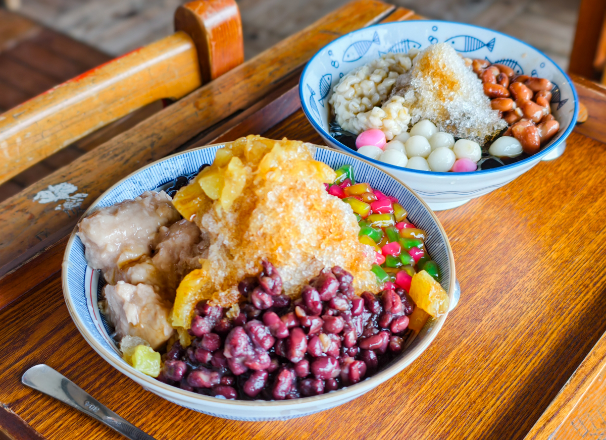 [高雄]爆吃6間蚵仔寮漁港美食!蔡家現撈現炸海鮮、蚵仔寮蚵仔煎、王記炸肥腸、林家魚丸都必吃 @美食好芃友（芃芃）