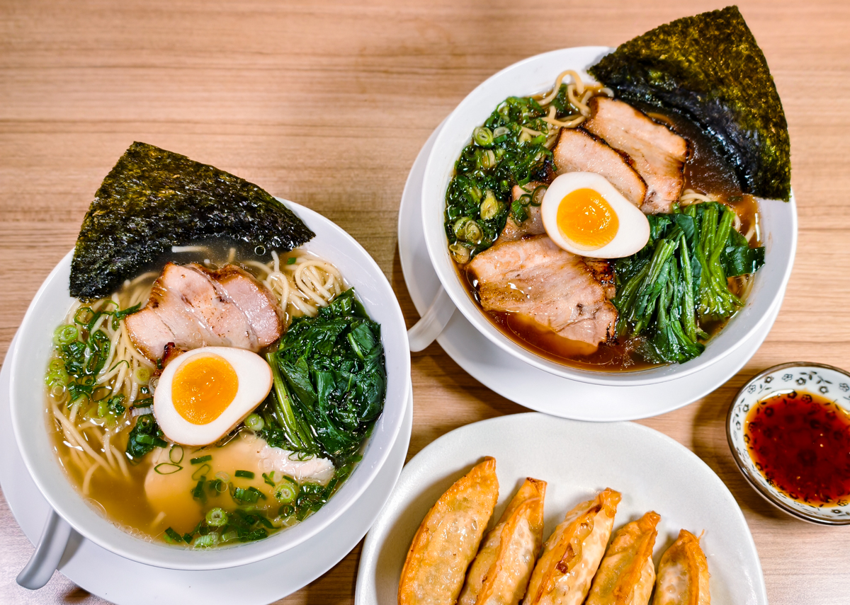 [高雄]島之麵屋拉麵-低調人氣高雄淡麗系拉麵店!層次順口的鹽味湯頭~必點日式炒麵 @美食好芃友（芃芃）