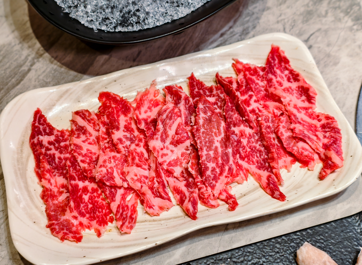 [高雄]湯王胡椒豬肚雞南屏店-高雄最強胡椒豬肚雞!熬煮8小時絕頂湯頭x必吃私房菜窩窩頭、臘味煲仔飯 @美食好芃友（芃芃）