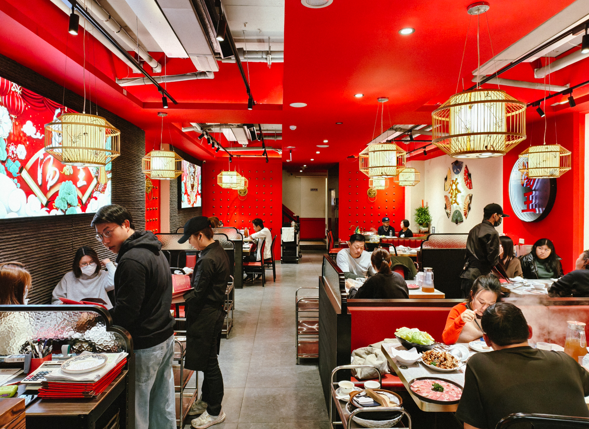 [高雄]湯王胡椒豬肚雞南屏店-高雄最強胡椒豬肚雞!熬煮8小時絕頂湯頭x必吃私房菜窩窩頭、臘味煲仔飯 @美食好芃友（芃芃）