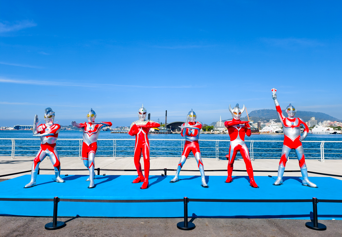 海陸超巨大「超人力霸王」降落!2026高雄冬日遊樂園嗨翻天~ @美食好芃友（芃芃）