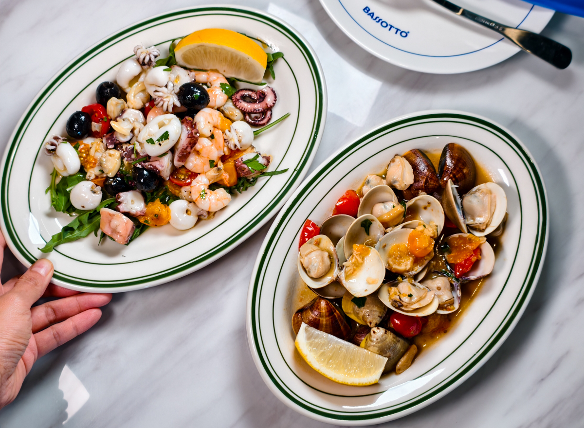 [高雄]巴索托拿坡里披薩-世界冠軍披薩職人全新高雄拿坡里披薩店!正統窯烤拿坡里披薩每種口味都好吃! @美食好芃友（芃芃）